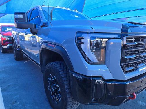 2025 GMC Sierra 2500 AT4X