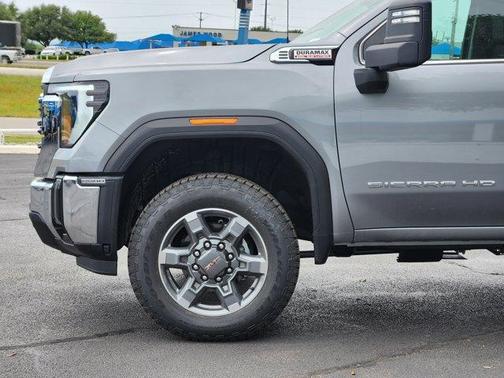 2025 GMC Sierra 2500 SLE
