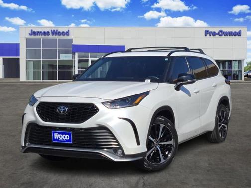 2021 Toyota Highlander XSE