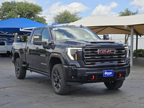 2025 GMC Sierra 2500 AT4