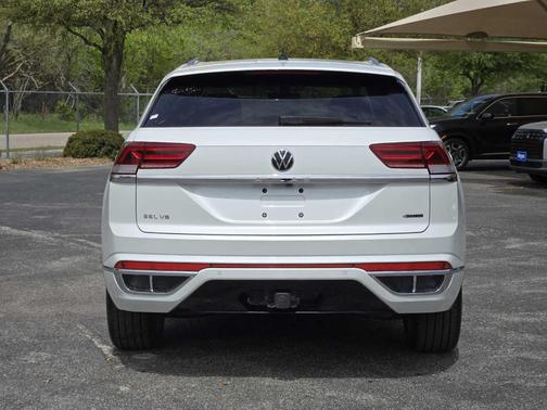 2023 Volkswagen Atlas Cross Sport 3.6L V6 SEL Premium R-Line