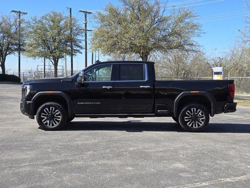 2024 GMC Sierra 2500 Denali Ultimate
