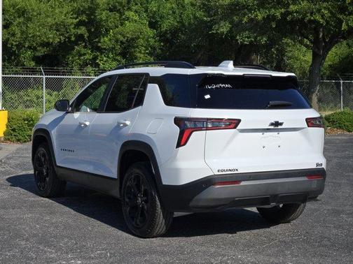 Summit White 2026 Chevrolet Equinox LT