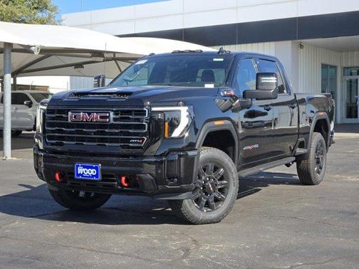 2026 GMC Sierra 2500 AT4