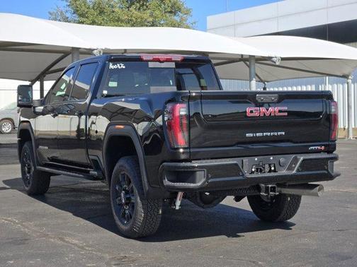 2026 GMC Sierra 2500 AT4