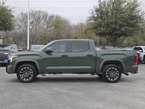 2023 Toyota Tundra Hybrid Limited