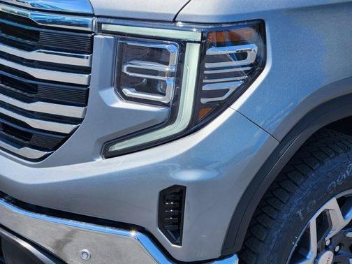 Sterling 2026 GMC Sierra 1500 SLT