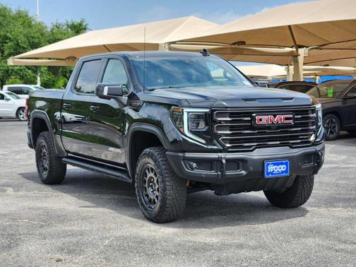 2024 GMC Sierra 1500 AT4X