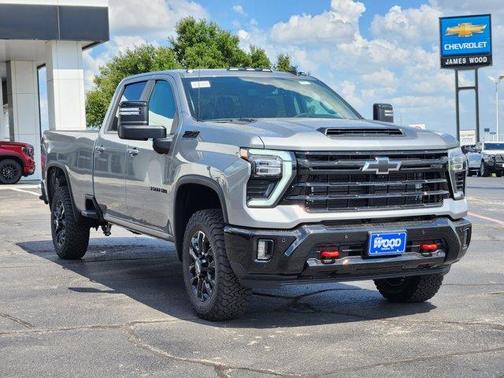 2025 Chevrolet Silverado 3500 LT