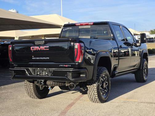 2025 GMC Sierra 2500 AT4X