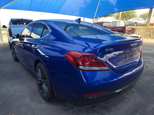 Mallorca Blue 2019 Genesis G70 2.0T Advanced