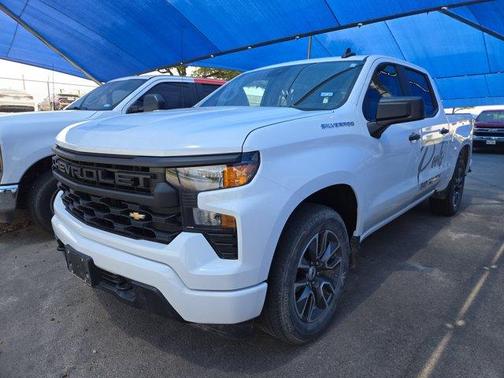 Summit White 2023 Chevrolet Silverado 1500 Custom