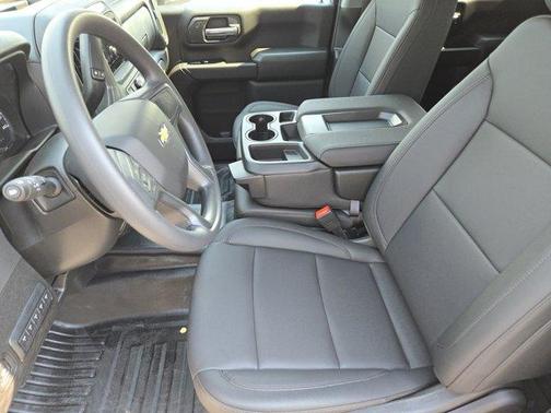 2025 Chevrolet Silverado 3500 WT