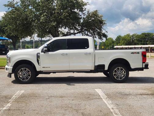 2024 Ford F-250 Platinum