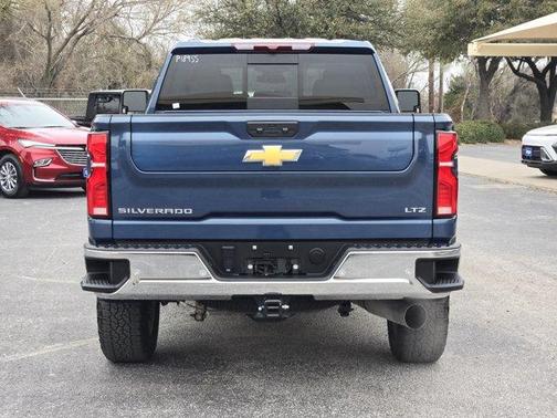 2025 Chevrolet Silverado 2500 LTZ
