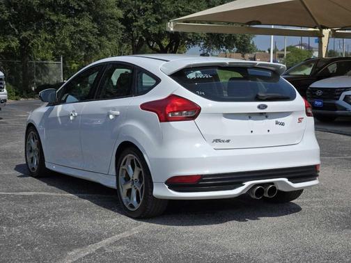 2016 Ford Focus ST Base