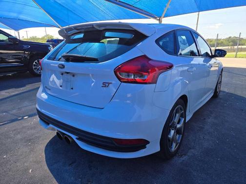 2016 Ford Focus ST Base