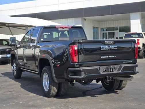 2026 GMC Sierra 3500 Denali Ultimate