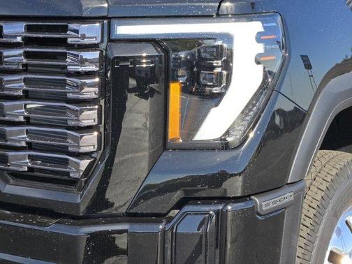 2026 GMC Sierra 3500 Denali Ultimate