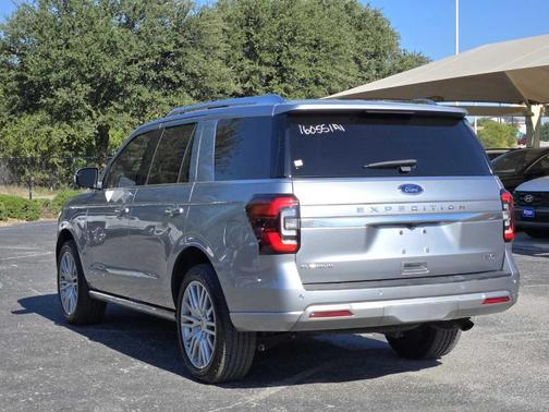 2023 Ford Expedition Platinum