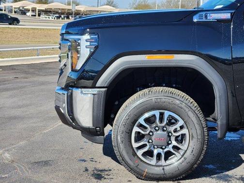 2025 GMC Sierra 2500 SLT