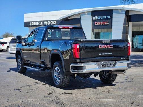 2025 GMC Sierra 2500 SLT