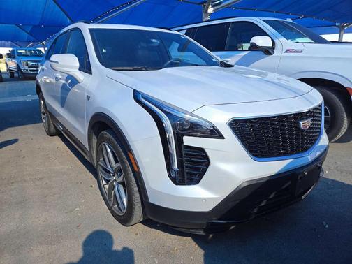 2023 Cadillac XT4 Sport