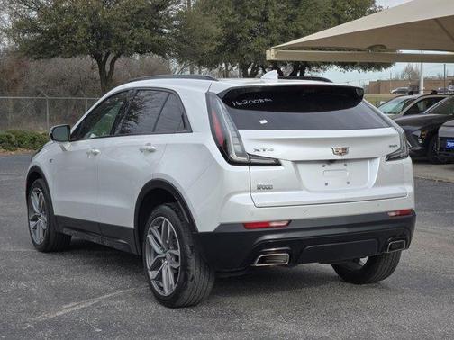 2023 Cadillac XT4 Sport
