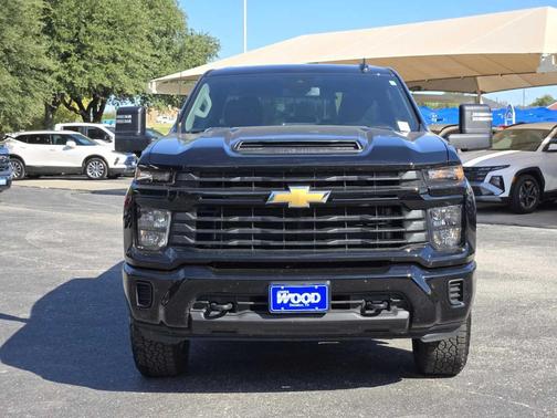 2024 Chevrolet Silverado 2500 Custom