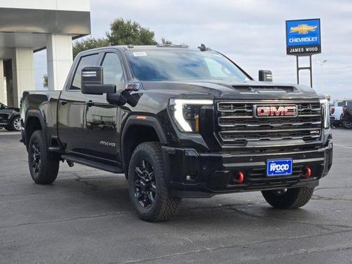 2026 GMC Sierra 2500 AT4