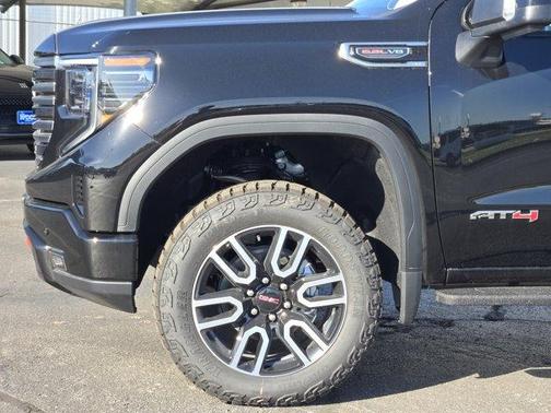 Onyx Black 2026 GMC Sierra 1500 AT4