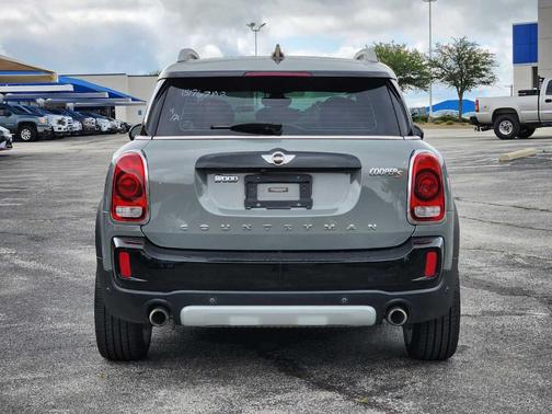 2018 MINI Countryman Cooper S