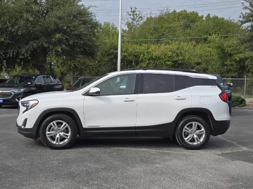 2020 GMC Terrain SLE