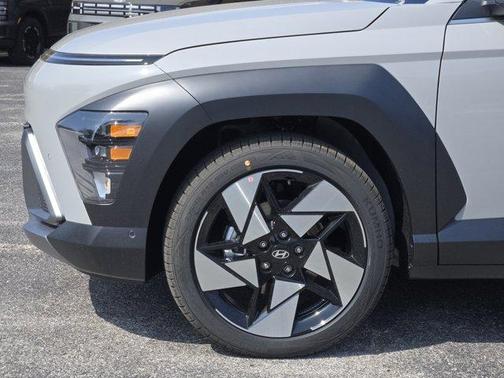Cyber Gray Metallic 2026 Hyundai KONA Limited