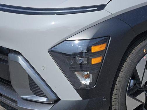 Cyber Gray Metallic 2026 Hyundai KONA Limited