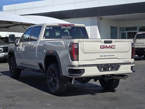 2026 GMC Sierra 2500 AT4