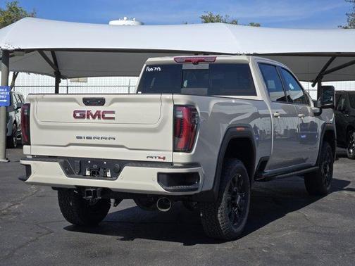 2026 GMC Sierra 2500 AT4