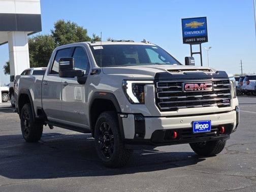 2026 GMC Sierra 2500 AT4