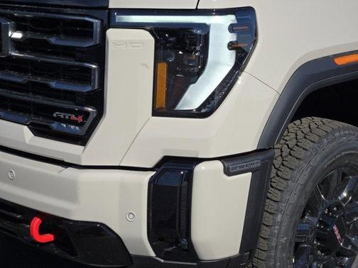 2026 GMC Sierra 2500 AT4