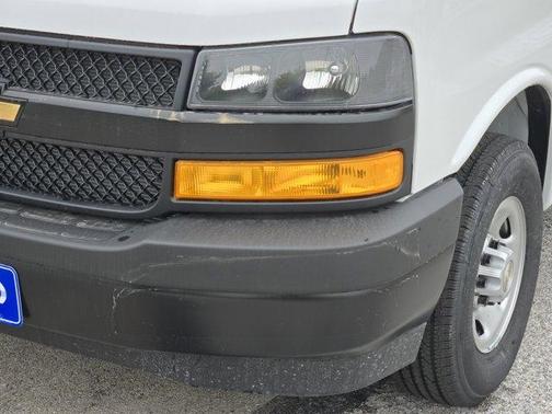 2025 Chevrolet Express 2500 Work Van