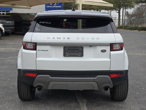 2017 Land Rover Range Rover Evoque SE