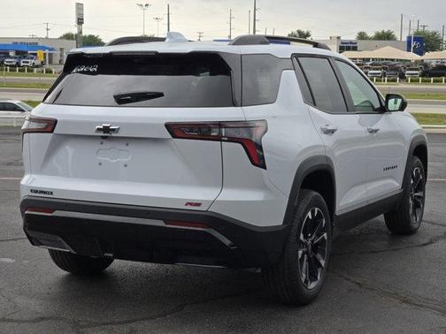 Polar White 2026 Chevrolet Equinox RS