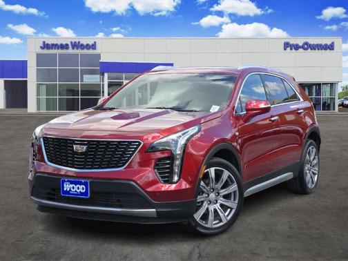 2022 Cadillac XT4 Premium Luxury