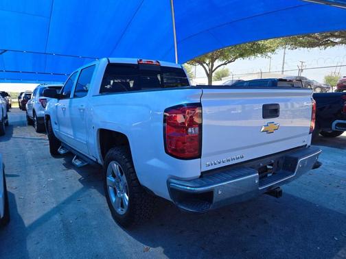 Iridescent Pearl Tricoat 2018 Chevrolet Silverado 1500 1LT