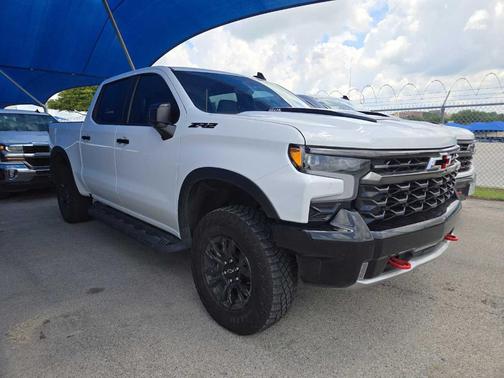 Summit White 2023 Chevrolet Silverado 1500 ZR2
