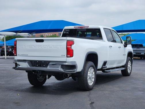2025 Chevrolet Silverado 3500 LTZ