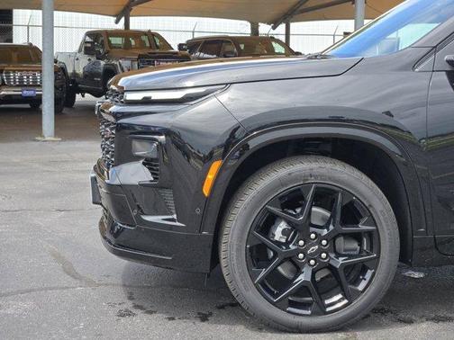 2025 Chevrolet Traverse RS