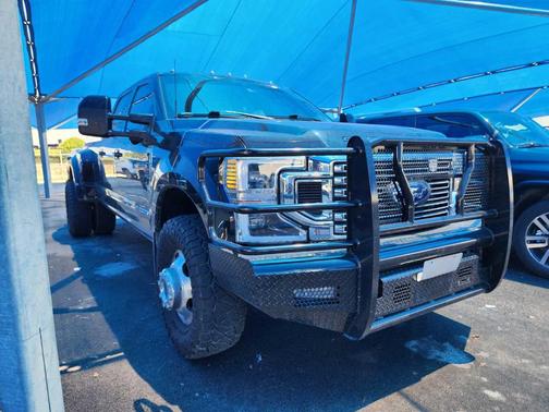 2022 Ford F-350 Lariat Super Duty