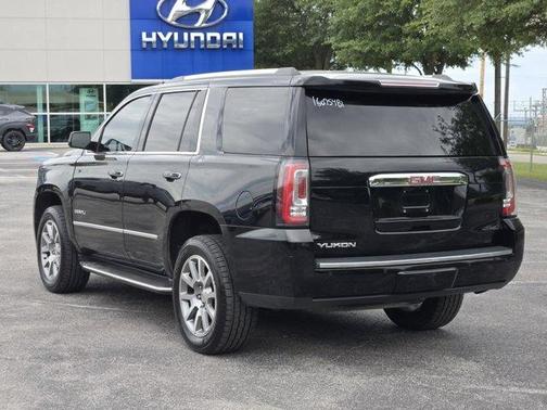 Onyx Black 2018 GMC Yukon Denali
