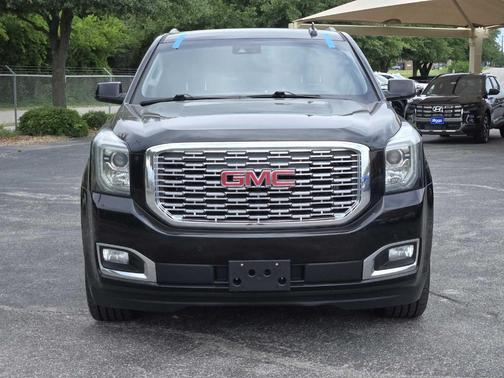 Onyx Black 2018 GMC Yukon Denali